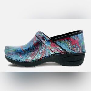 Dansko XP 20 Multi Color Iridescent Professional All Day Comfort Clogs 
Sz 11
…